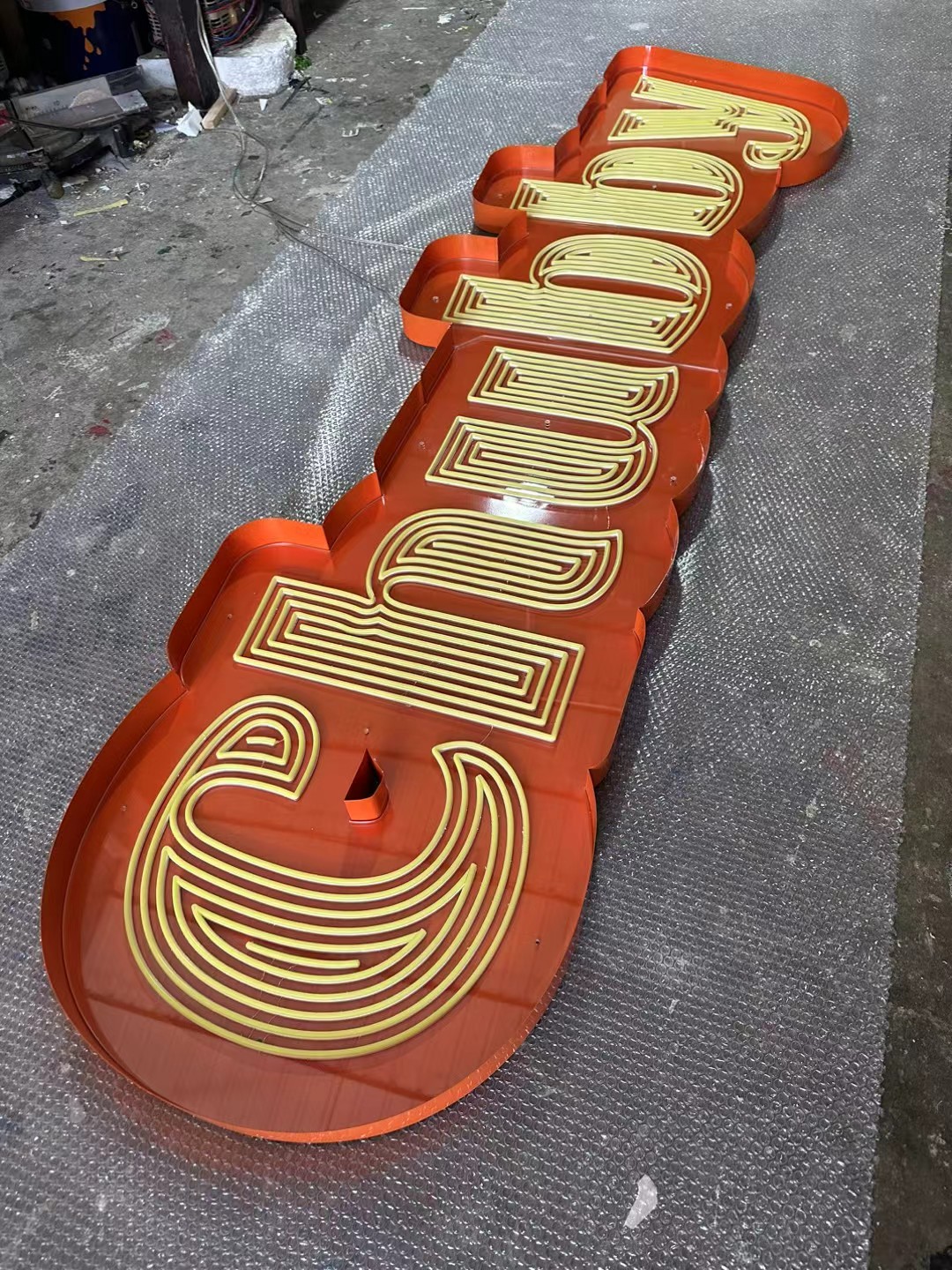 Custom 3D printed luminous sign with double-sided LED glow, backlit channel letters for indoor and outdoor signage
